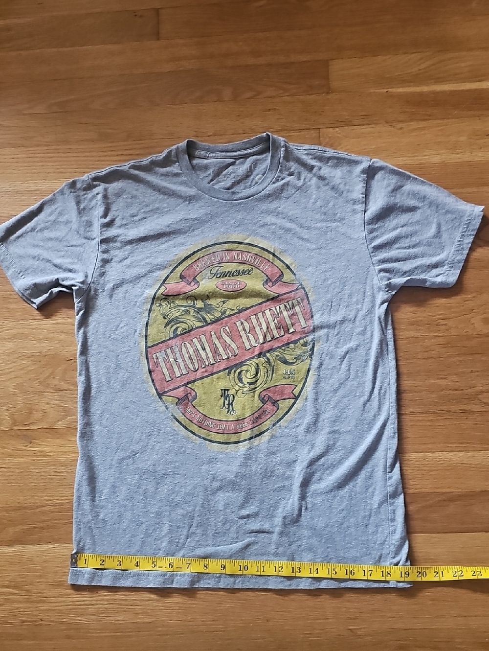 2019 Thomas Rhett Gray Concert TShirt Unisex Med Aint Nothin that Beer Cant Fix - Picture 9 of 12